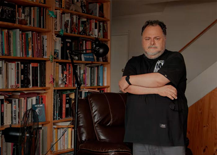 Álvaro Bisama: La memoria de los restos